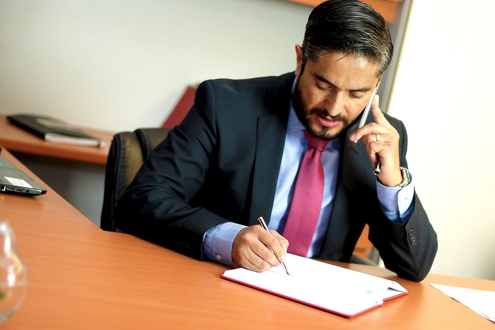 Asesores legales