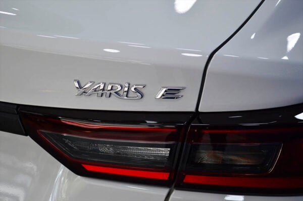 Yaris -72KM - Imagen 14