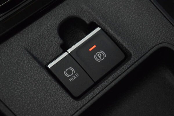 Yaris -72KM - Imagen 9