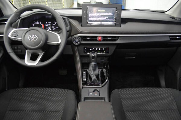 Yaris -72KM - Imagen 4