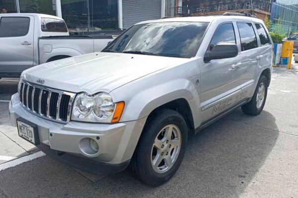 Grand Cherokee - 88925KM