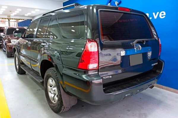 4Runner - 182779KM - Imagen 3
