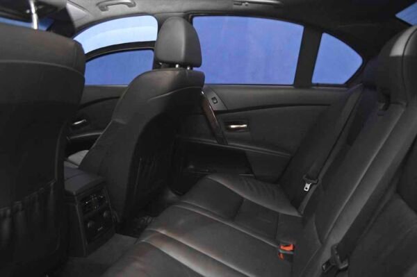 530I - 89179KM - Imagen 14