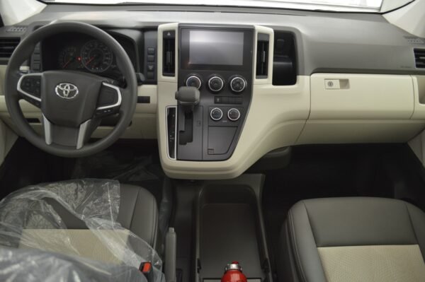 Hiace - 26KM - Imagen 4