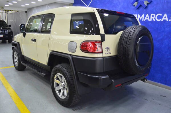 FJ Cruiser - 77KM - Imagen 3