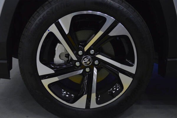 Yaris - 31KM - Imagen 6