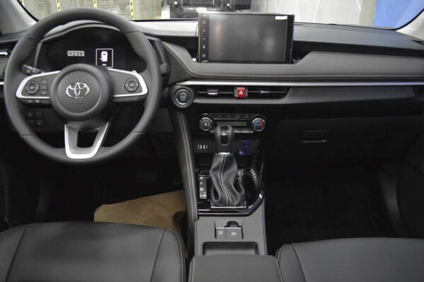 Yaris - 24KM - Imagen 4