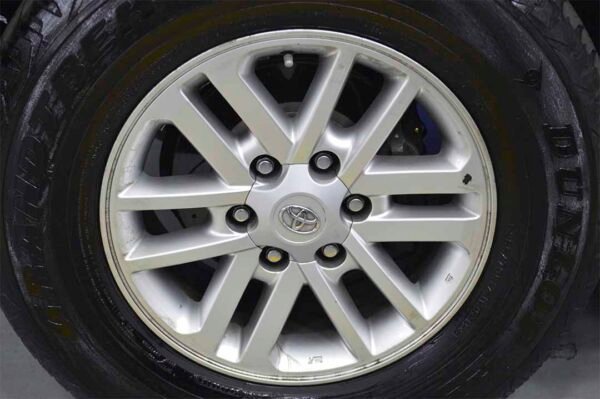 Fortuner - 85965KM - Imagen 7