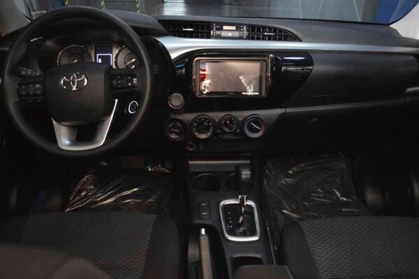 Hilux - 12800KM - Imagen 4