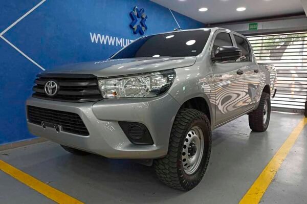 Hilux - 105652KM
