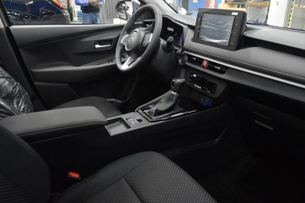 Yaris - 46KM - Imagen 5