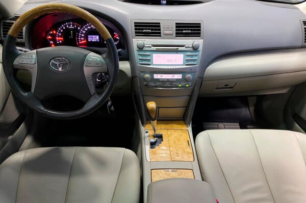 Camry - 66575KM - Imagen 4
