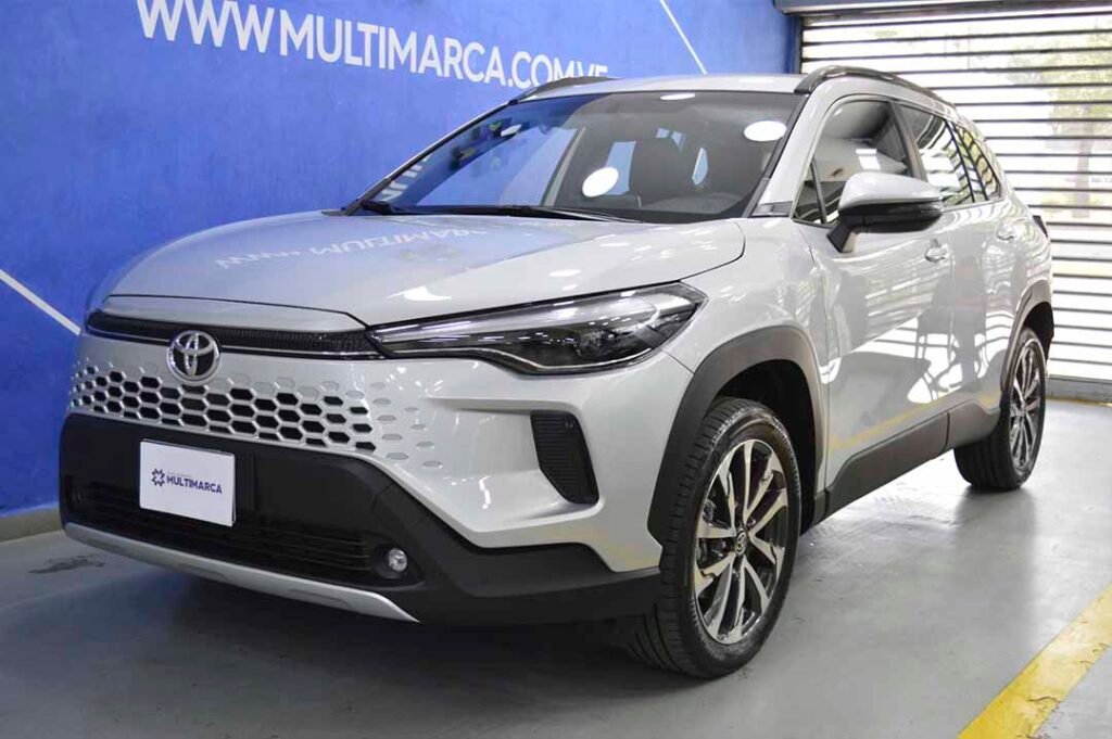 Toyota Cross 2024