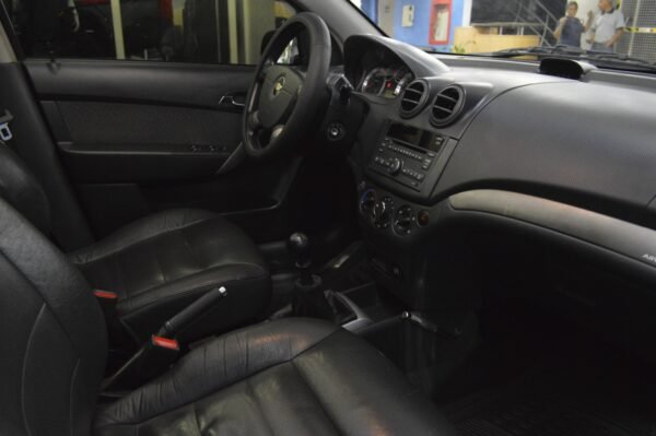 Aveo - 118805KM - Imagen 5