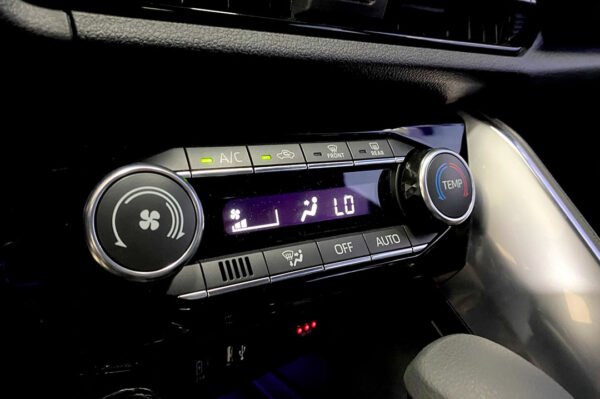 Yaris - 73KM - Imagen 9