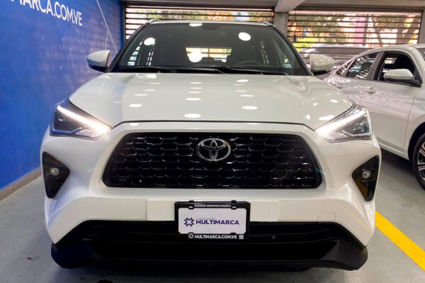 Yaris - 1401KM - Imagen 2