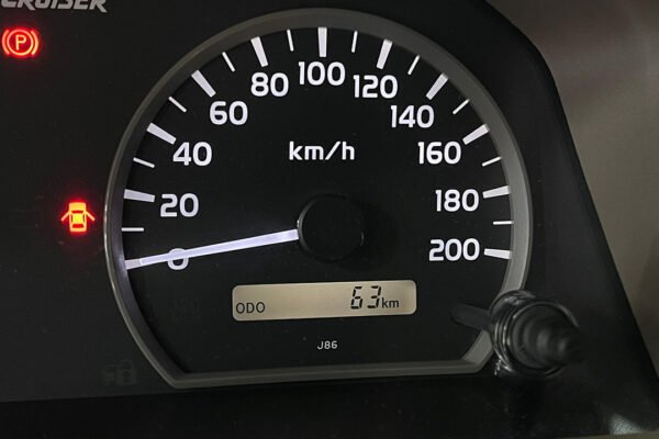 Land Cruiser - 63KM - Imagen 6