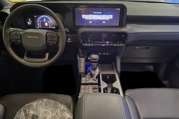 Land Cruiser - 111KM - Imagen 4