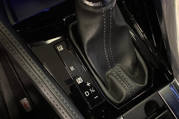 Yaris - 4574KM - Imagen 9