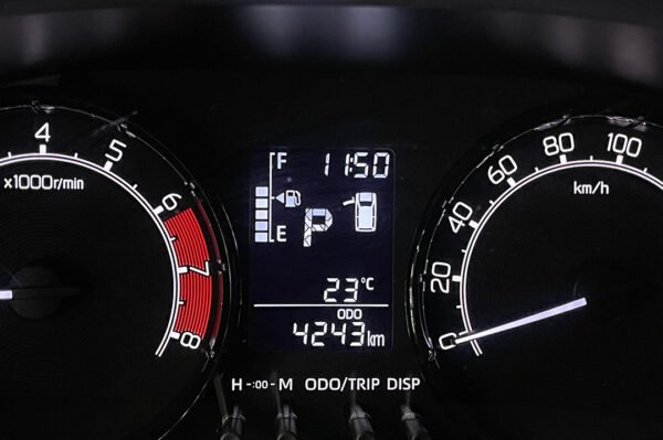 Yaris - 4243KM - Imagen 6