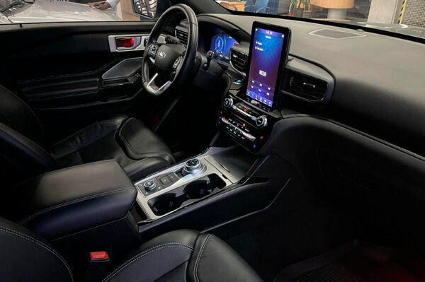 Explorer - 19022KM - Imagen 5