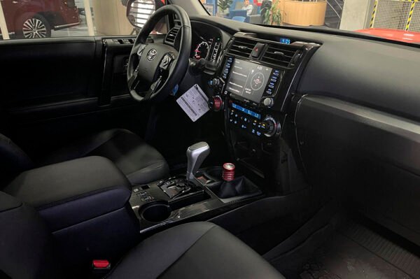 4Runner - 6425KM - Imagen 5
