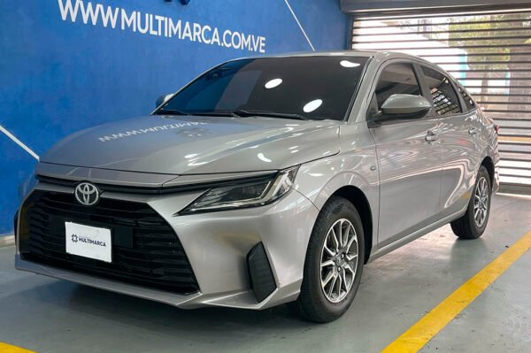 Yaris - 11607KM