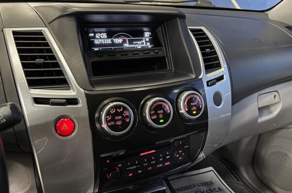Montero - 153750KM - Imagen 8
