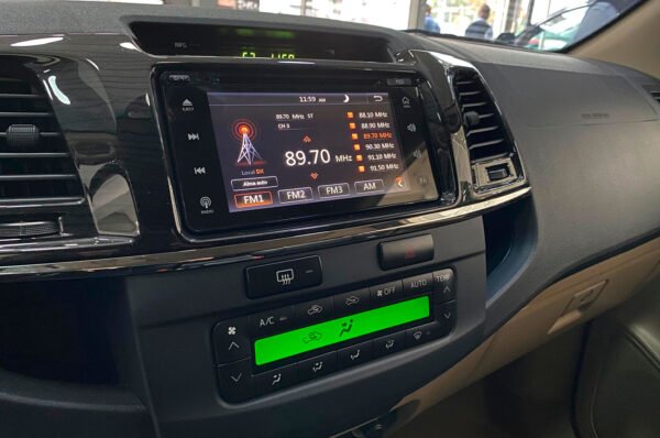 Fortuner - 5089KM - Imagen 8