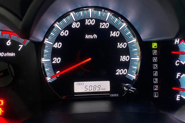 Fortuner - 5089KM - Imagen 6