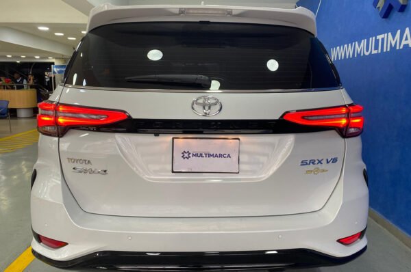 Fortuner - 151KM - Imagen 4