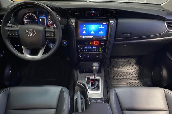 Fortuner - 151KM - Imagen 5