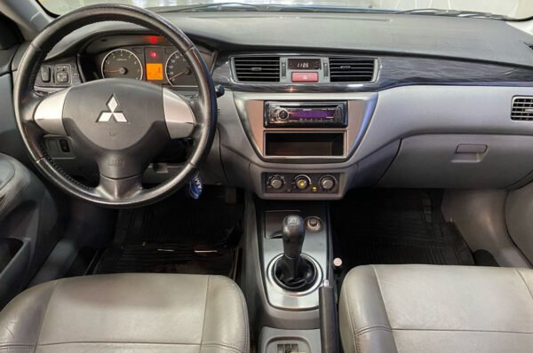 Lancer - 182008KM - Imagen 4