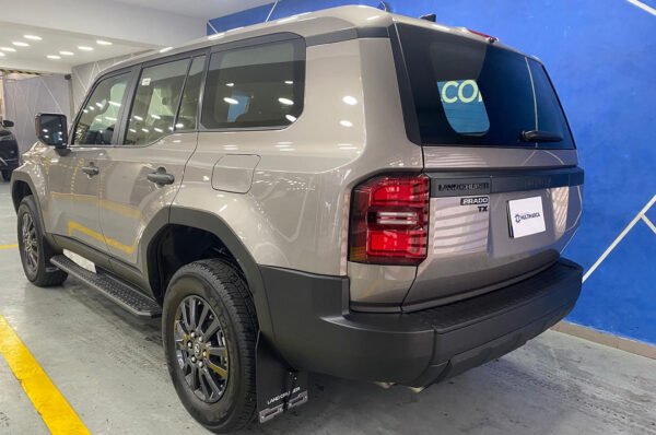 Land Cruiser - 85KM - Imagen 3