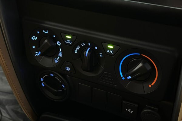 Fortuner - 42KM - Imagen 11