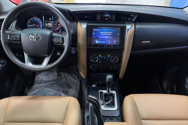 Fortuner - 42KM - Imagen 4